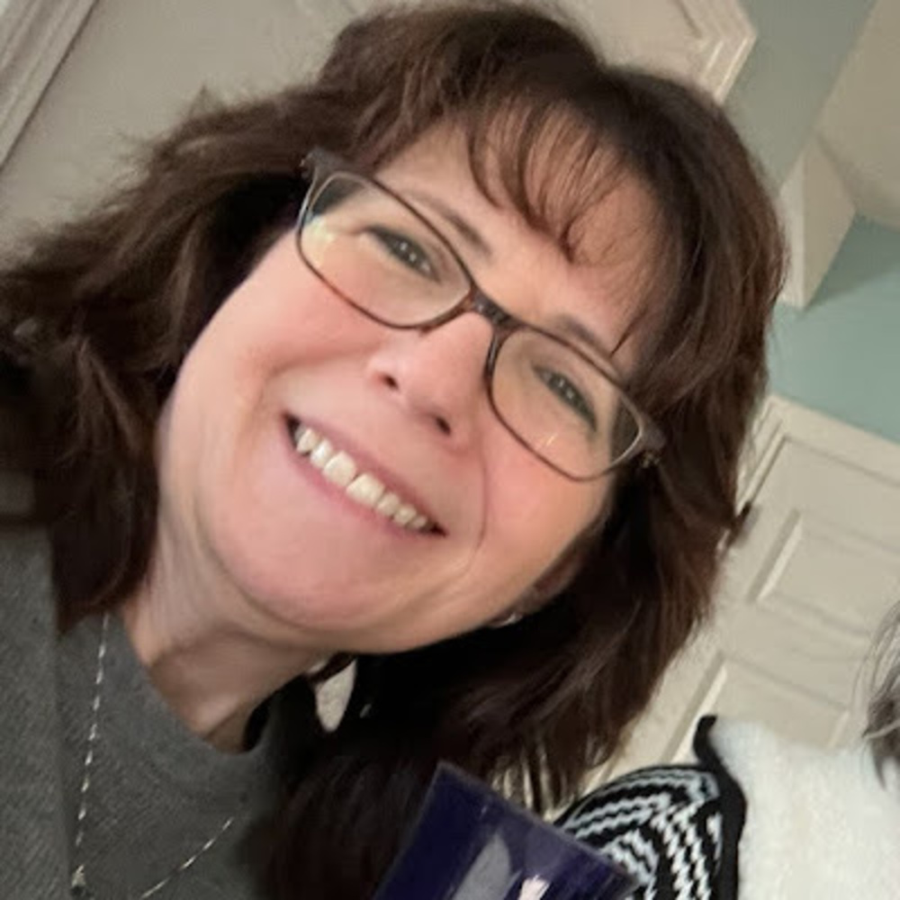 Meet your Posher, Michele